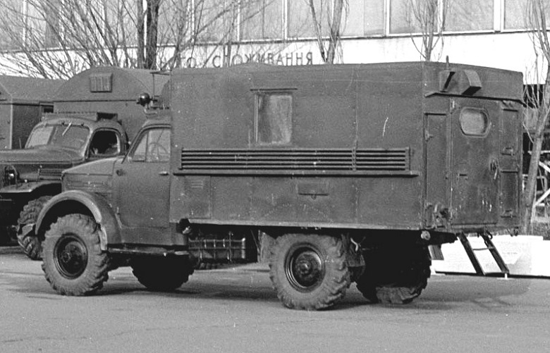 Радиостанция Р-103М